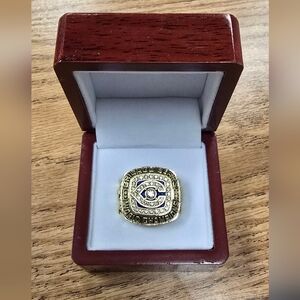 Chicago Bears World Champions 1985 Ring Sz 11 *Fun*